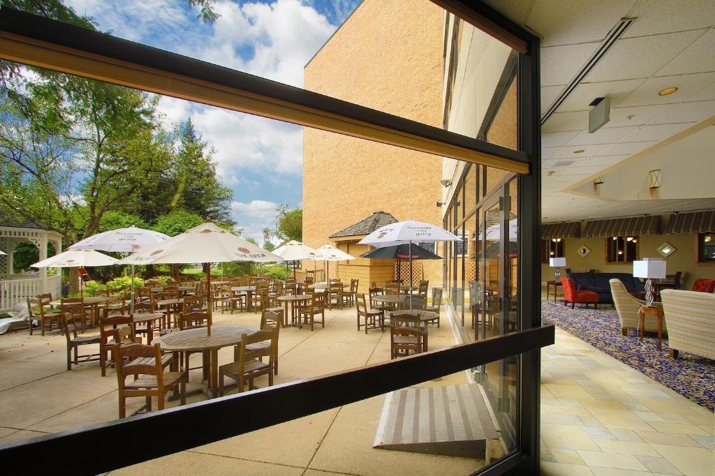 Hotel Mead Resorts & Conventions Center Wisconsin Rapids Exterior foto