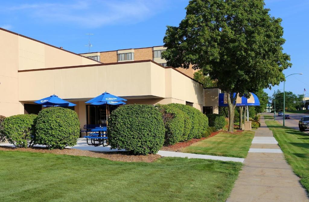 Hotel Mead Resorts & Conventions Center Wisconsin Rapids Exterior foto